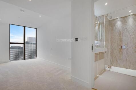 10-897cOuttakes-82522-HMF-JJ-4906 Harcourt Tower-4