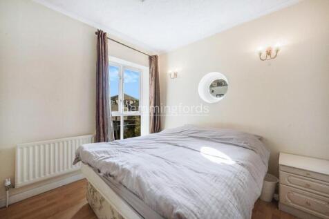 Flat 6, 4, York House,-06.jpg