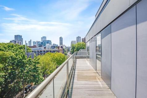 12-3fdf83640-HMF-JJ-Dance Square-12-medium.jpg