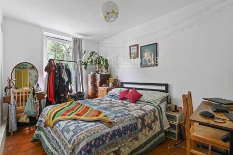 03-3f3aGCHMF - 26 Samford House - Bedroom 2 - Orig