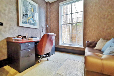 Office / Bedroom 2