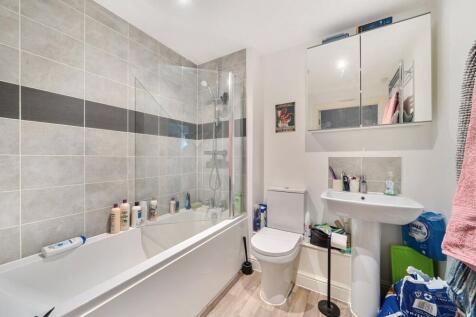 1331102-14-68875b...