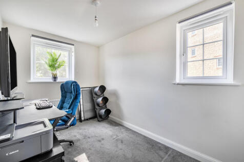 1357685-10-68cd5b...