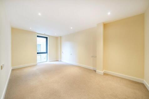 1354172-16-68c183...