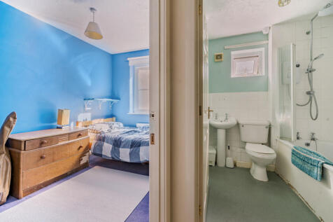 1357563-7-68d6bd2...