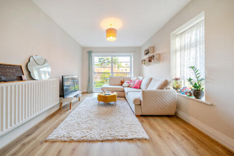 1356832-15-690096...