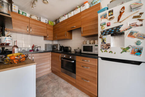 1371874-5-69209f0...