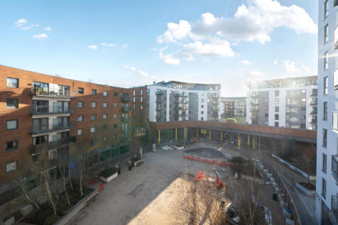 1371874-8-69209f1...