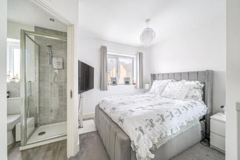 1375259-8-690b294...