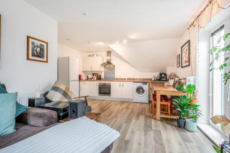 1381446-14-691c5e...