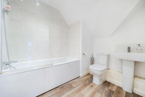 1381446-1-691c5b5...