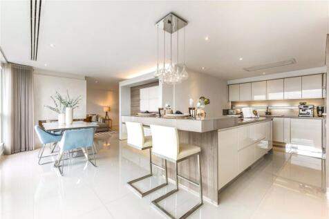 Imperial Point, The Quays, Salford, Greater Manchester, M50