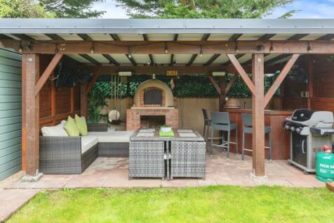 Garden Entertaining Area