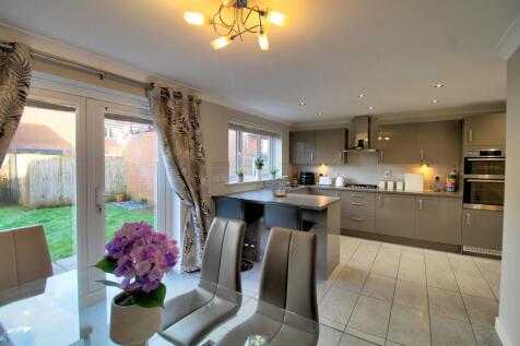 IMG_8880_1_2_Interior 4