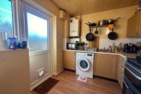 Kitchen Breakfast Room Pic 2