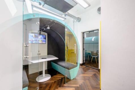 13AustinFriarsLowerGroundPod 5.jpg