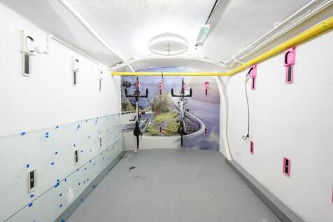 13AustinFriarsLowerGroundBike Store 3.jpg