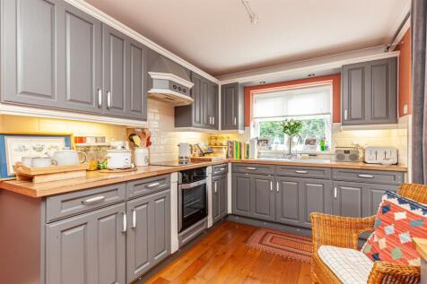 Kitchen - Dining Room 3.jpg