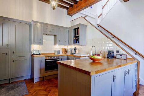 Kitchen - Dining Room 4.jpg