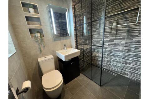 En-suite Shower Room