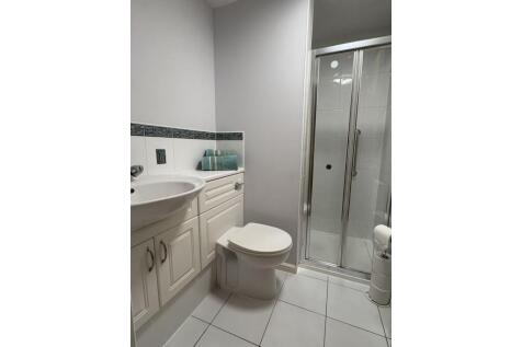 En-suite Shower Room