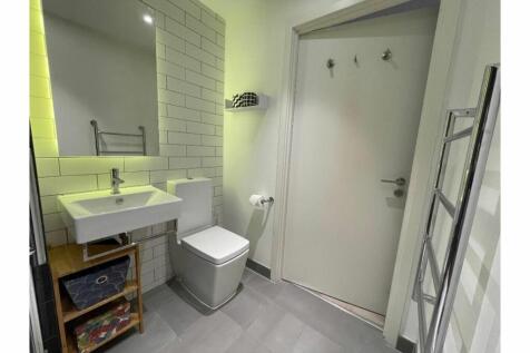 Master En-suite