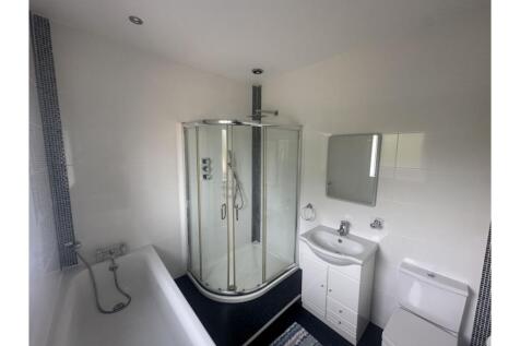 En-suite One