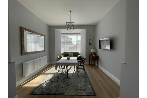 Dining / Family Room