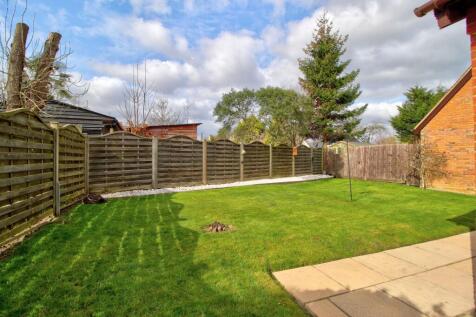 Secluded garden setting