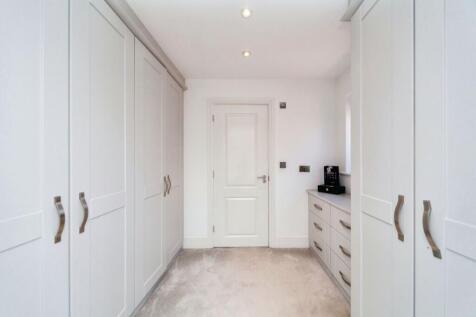 Master Dressing Room