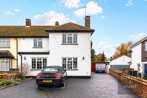 4 Bedroom Houses For Sale In Chigwell Row Chigwell Es 4 Bedroom Houses For Sale In Chigwell Row Chigwell Es