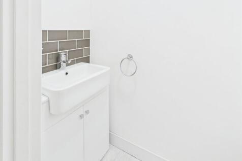 CAM05068G0-PR0044...