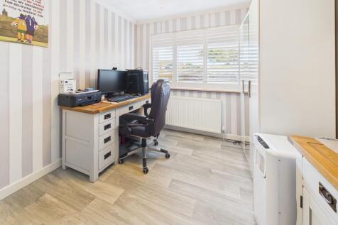 CAM05068G0-PR0046...