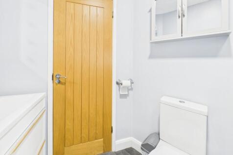 CAM05068G0-PR0046...