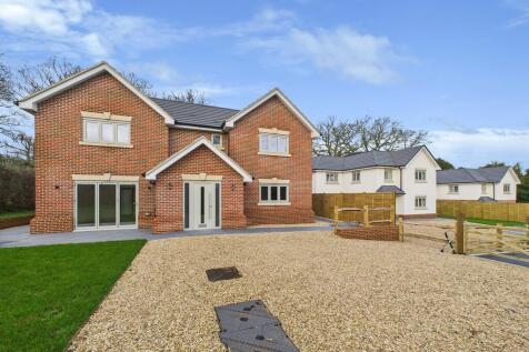 CAM05068G0-PR0061...