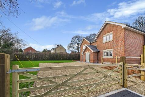 CAM05068G0-PR0061...