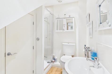 CAM05068G0-PR0052...