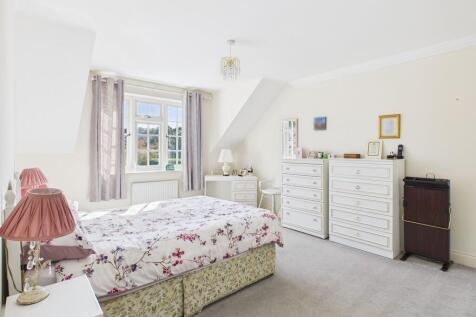 CAM05068G0-PR0052...