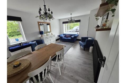 Dining / Family Room