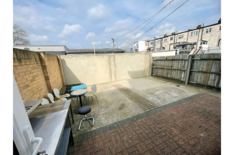 Property Image 11