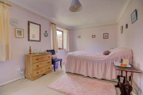 Ground floor bedroom