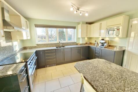 Kitchen 3