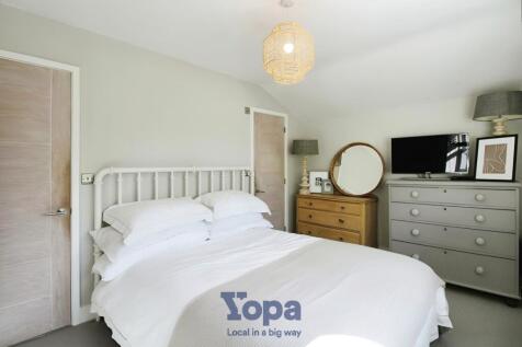Bedroom 1 With Ensuite