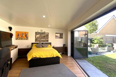 garden room/summer house/gym