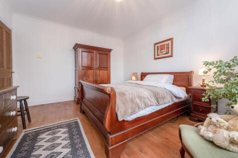 Bedroom2..