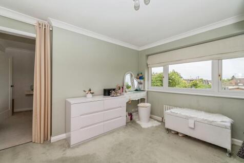 bedroom two/dressing room