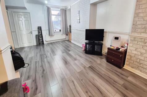 17accaea-34 20West 2