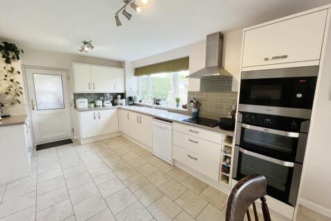 Kitchen-Dining Room