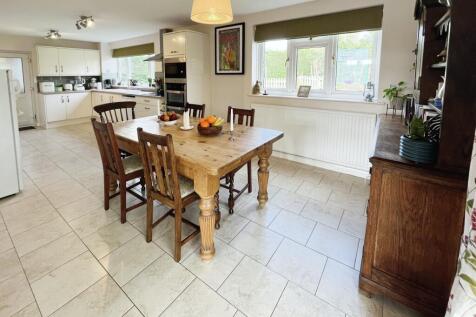 Kitchen-Dining Room