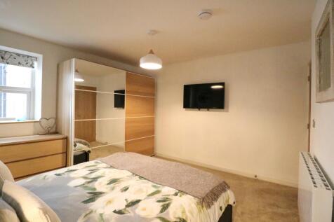 Bedroom 1.3
